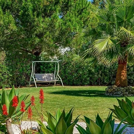 Sleeps 8 Pool Air Con Wifi Villa *